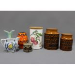 Collection of retro pottery (7)