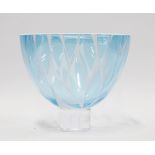 Stephen Gillies & Kate Jones contemporary studio glass bowl, signed 14 x 16cm.