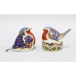 Two Royal Crown Derby Imari bird paperweights to include 'Robin Nesting' and another, with