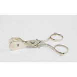 Edwardian silver scissor action tongs, Birmingham 1902 , 10.5cm long