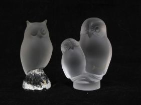 French opaque glass owl and another (2)