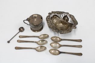 Victorian silver sweetmeat dish, Birmingham 1893, set of six Sheffield silver teaspoons and a