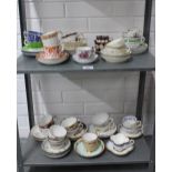 Two shelves of English cabinet cups and saucers, 18th and 19th century (a lot)