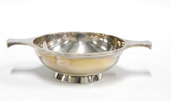 A silver quaich, Birmingham 1962 , 15.5cm across the handles