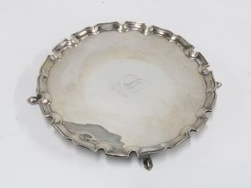 George V silver salver, Hamilton & Inches, Edinburgh 1933, 20cm diameter