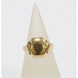 Gents 18ct gold signet ring
