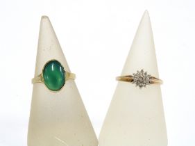 9ct gold ring with green cabochon and a 9ct gold diamond ring (2)