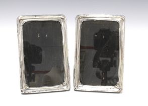 Two silver photograph frames, Birmingham 1925, 15.5 x 10cm (2)