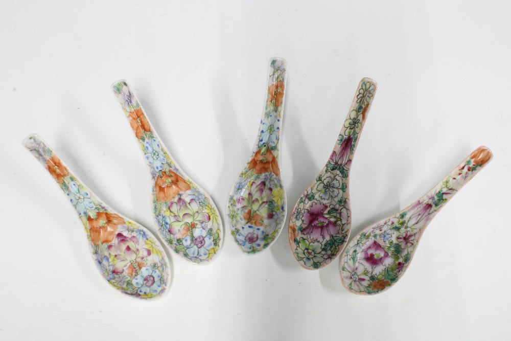 Collection of Chinese mille fleur porcelain, including three tea bowls and six saucers, five spoons, - Image 3 of 4