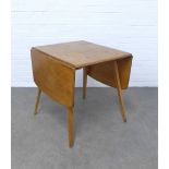 Vintage Ercol light elm extending table, 138 x 72 x 74cm.