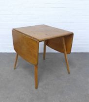 Vintage Ercol light elm extending table, 138 x 72 x 74cm.