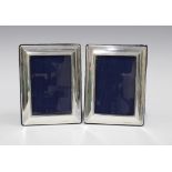 Two contemporary silver mounted photograph frames, Sheffield 2004, 12 x 9cm (2)