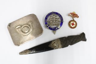 Silver mounted skean dhu, Edinburgh 1955, Highland Light Infantry Regimental silver buckle, Wilson &