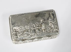 An Edwardian silver snuff box, George Nathan & Ridley Hayes, Birmingham 1909, the hinged lid with