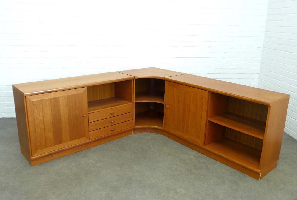 Teak corner unit, 180 x 71 x 180cm.