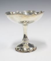 George VI silver comport, Ernest Wilfred Sanders & Henry Arthur Mackenzie, Birmingham 1945, 14cm