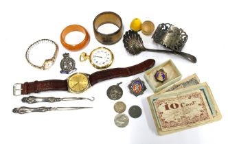 Mixed lot with silver mounted horn napkin ring, silver fob medallions, Victorian coin, Bakelite