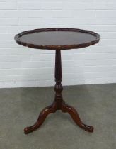 Mahogany pedestal wine table with circular pie crust top, 58 x 72cm.