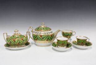 Early 19th century Chamberlains Worcester tableware's comprising a teapot, oval sucrier and stand,