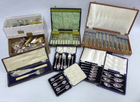 Quantity of cased sets of EPNS flatwares, loose cutlery, fish servers with composite handles,