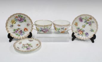 Dresden Deutsche Blumen pattern cups and saucers (5)