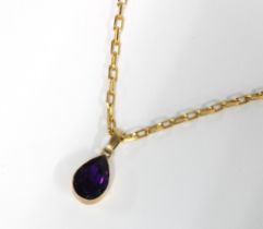 9ct gold amethyst pendant, Birmingham 1993, on an Italian 9ct gold chain necklace, stamped 375