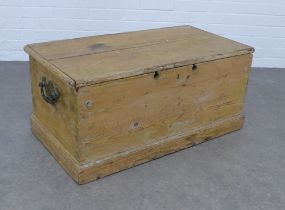 Pine blanket box, (A/F) 92 x 42 x 48cm.