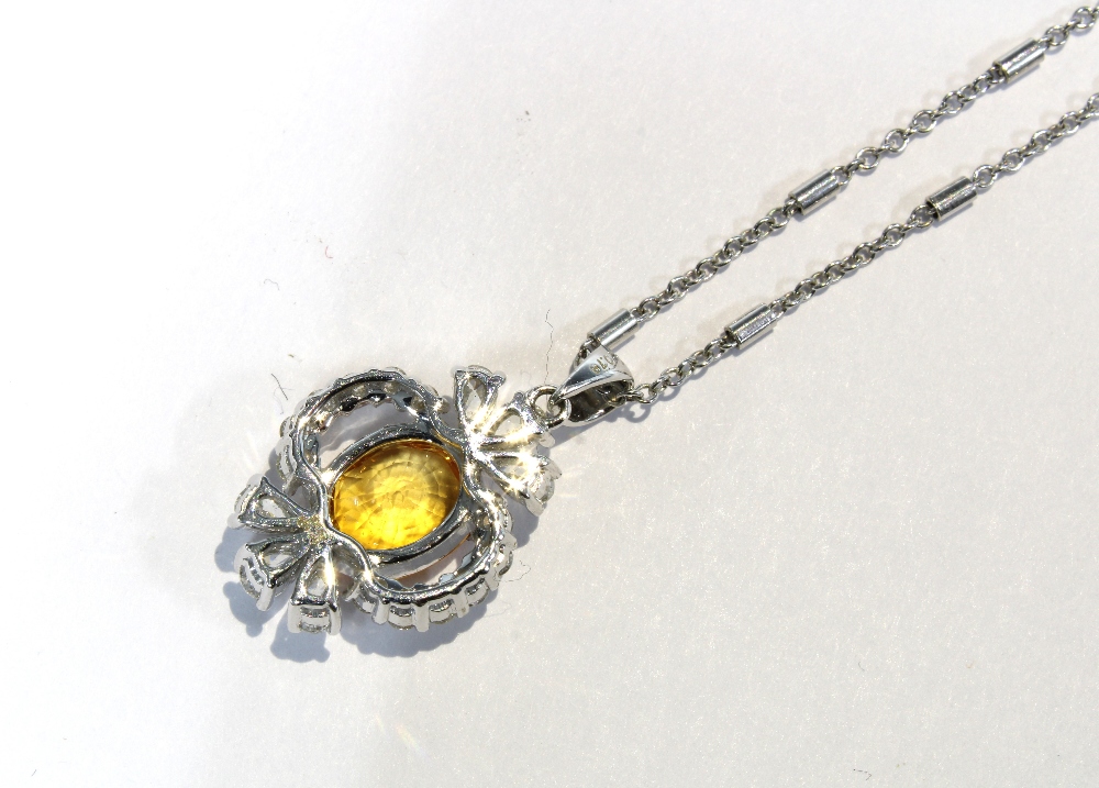 18ct white gold pendant with an orange sapphire within a surround of bright cut & pear shaped - Image 4 of 4