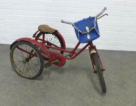 Childs vintage tricycle, 60 x 69 x 115cm