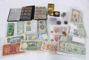 Collection of coins, world banknotes and commemorative coins, (a lot)