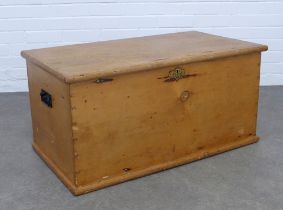 Pine blanket box, 89 x 44 x 50cm.