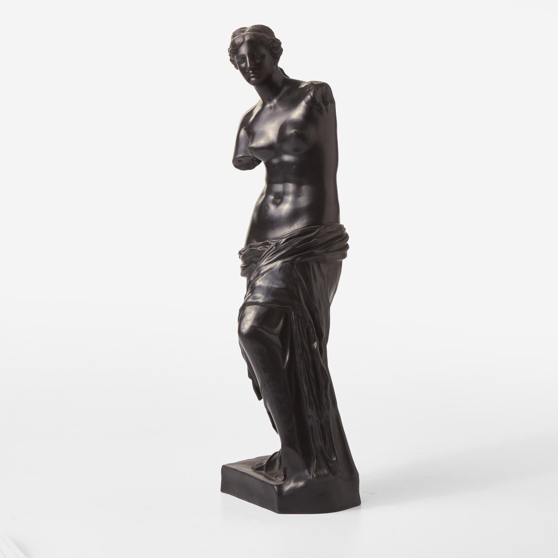 A Wedgwood Black Basalt Venus de Milo Figure UK, circa 1850