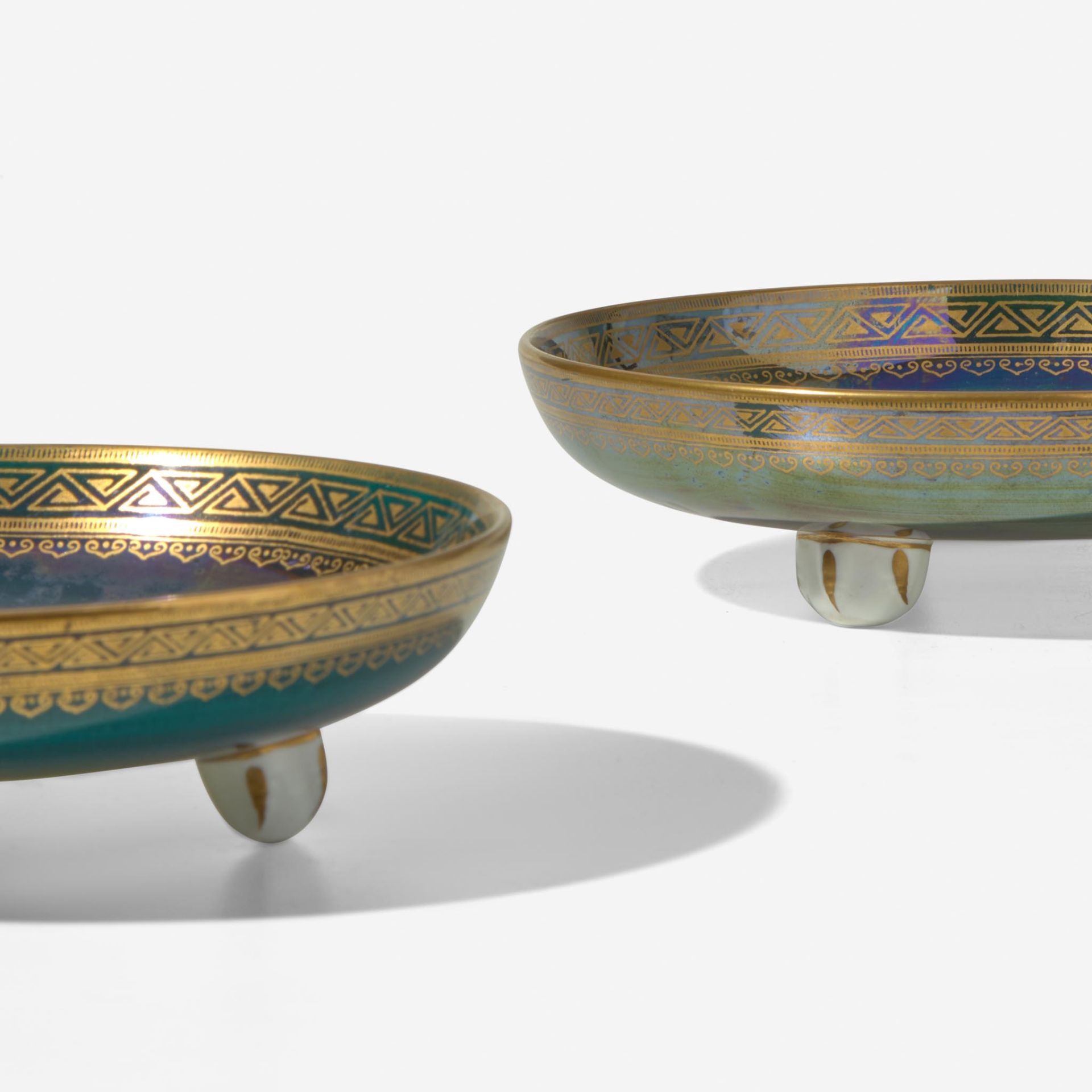 A Pair of Wedgwood Fairyland Lustre Nizami Three-Footed Trays UK, late 1920s - Image 2 of 3