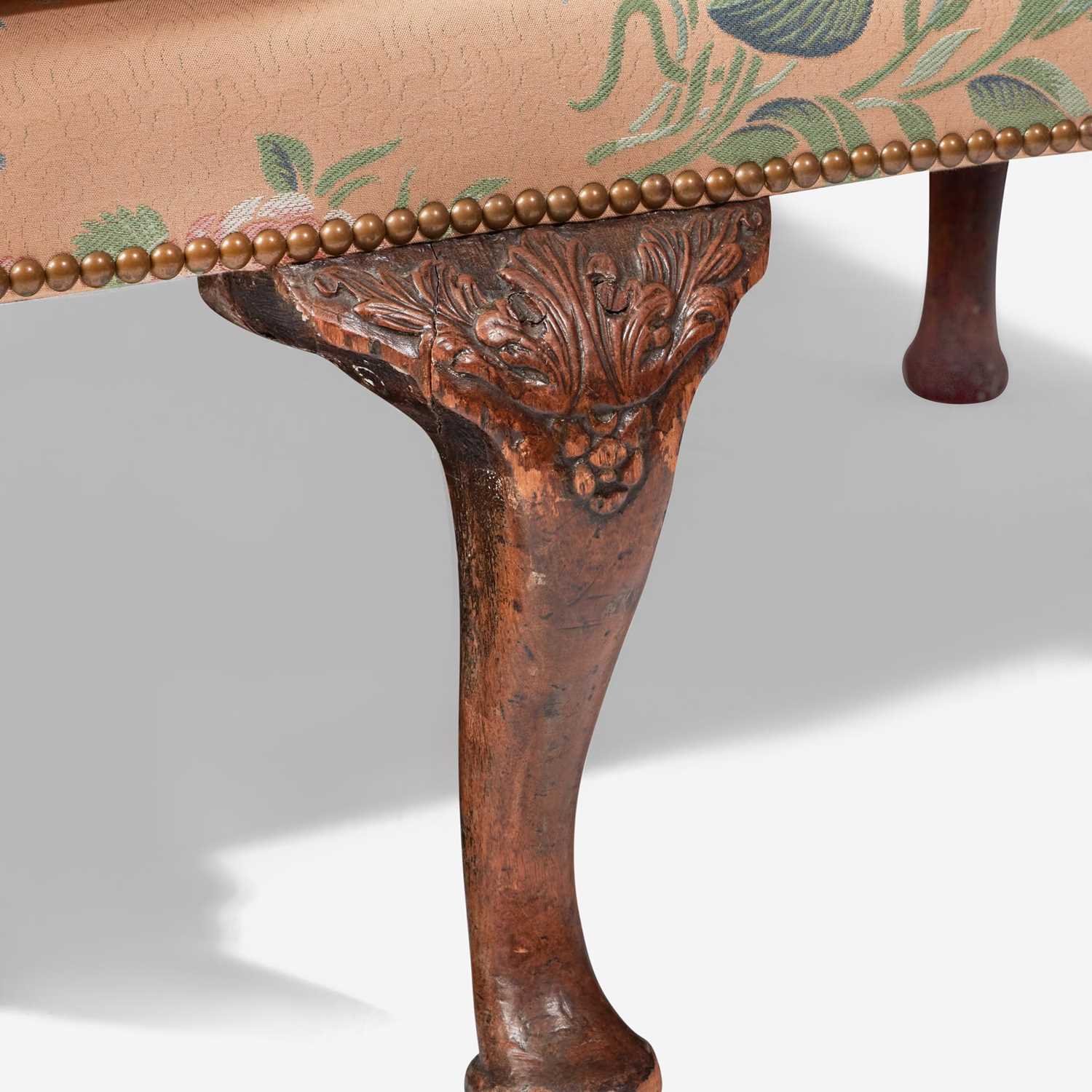 A George I carved walnut settee early 18th century - Image 3 of 3