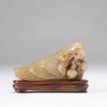 A CHINESE JADE PARROT-FORM ORNAMENT