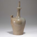 A KOREAN CELADON RITUAL WATER VESSEL (KUNDIKA/JEONGBYEONG), GORYEO DYNASTY