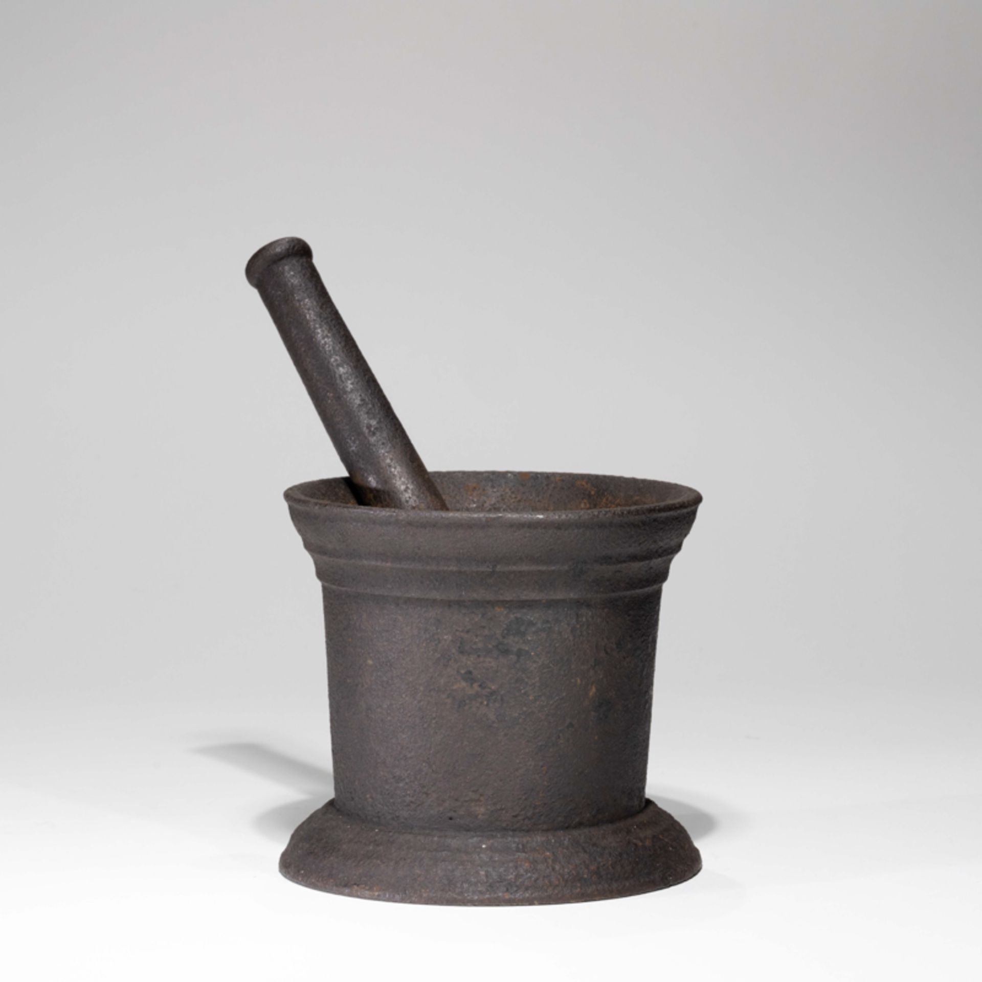 A KOREAN IRON SPICE GRINDER - Image 2 of 11