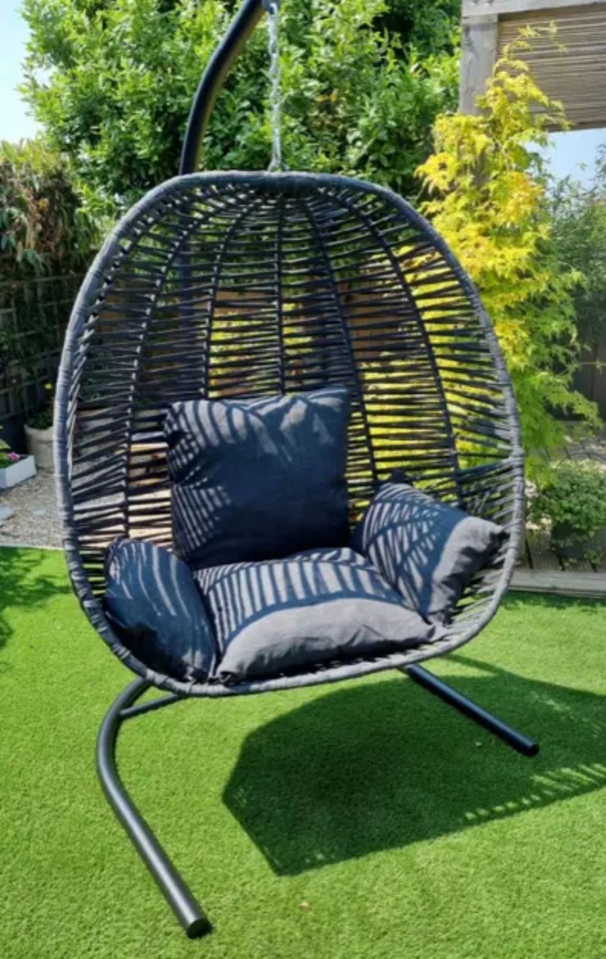 BRAND NEW - Luxury Hanging Swinging Egg Chair Outdoor Garden Patio Chair Grey With Cushion - Image 2 of 3