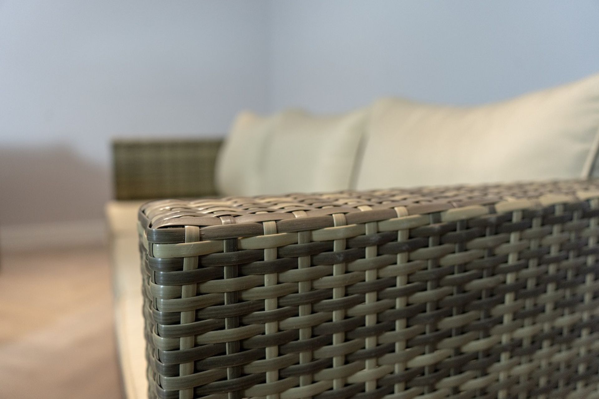 BRAND NEW BOXED - Rattan Outdoor Sofa 7 Seater Dining Table Set Brown Natural Wicker Weave - Image 5 of 9