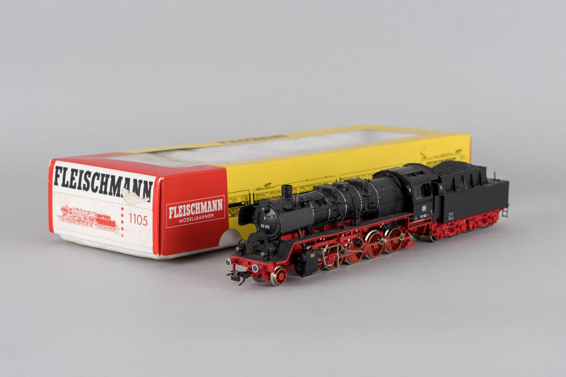 FLEISCHMANN H0 | Dampflokomotive BR 50 der DB (50 622) mit Tender