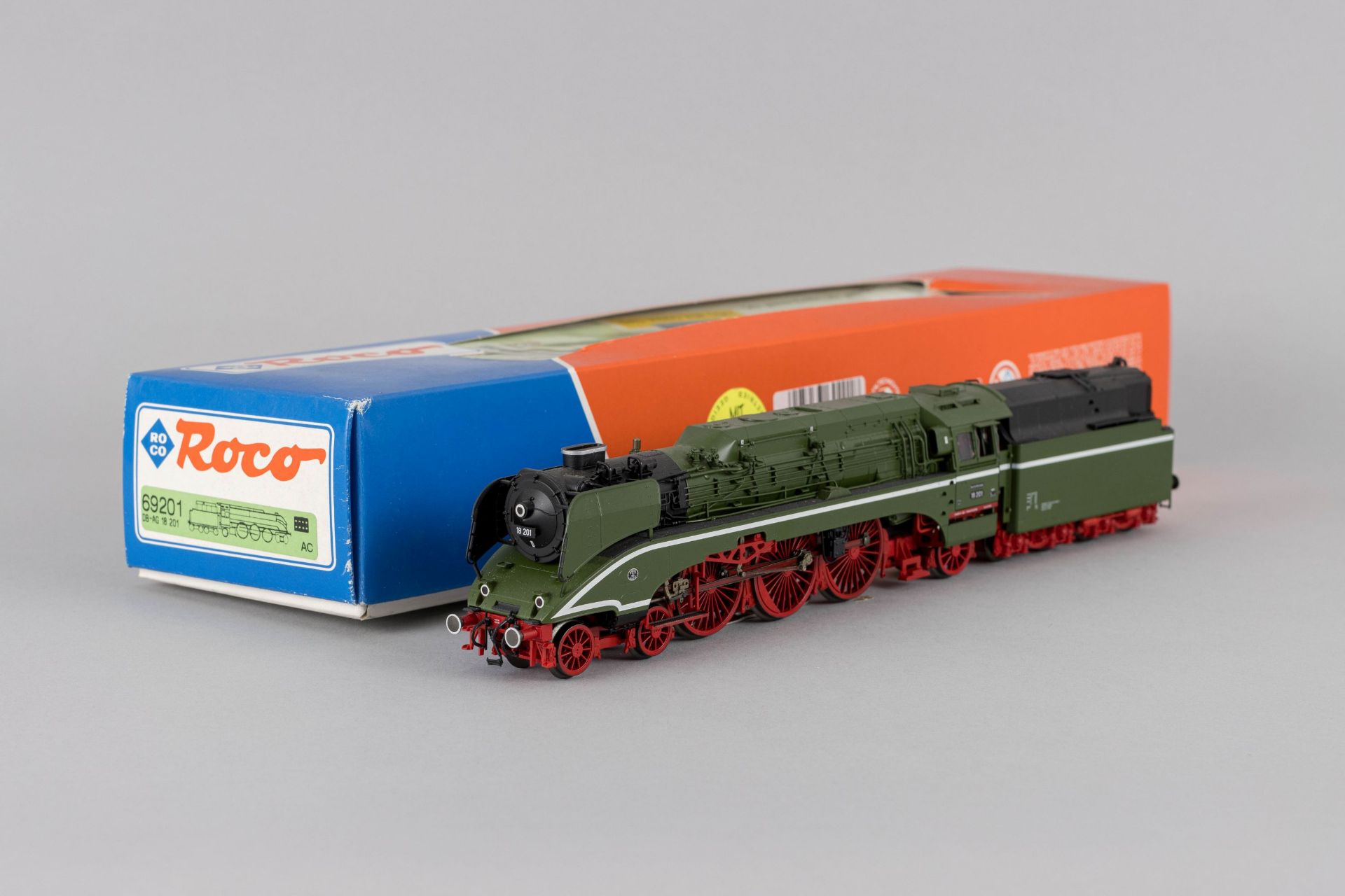 ROCO H0 | Dampflokomotive BR 18 der DB (18 201) mit Tender