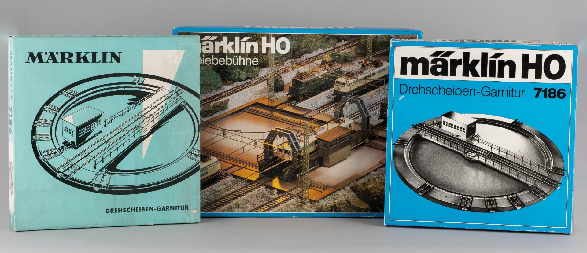 MÄRKLIN H0 | Konvolut von Schiebebühnen, Brückengleisen und Transformatoren