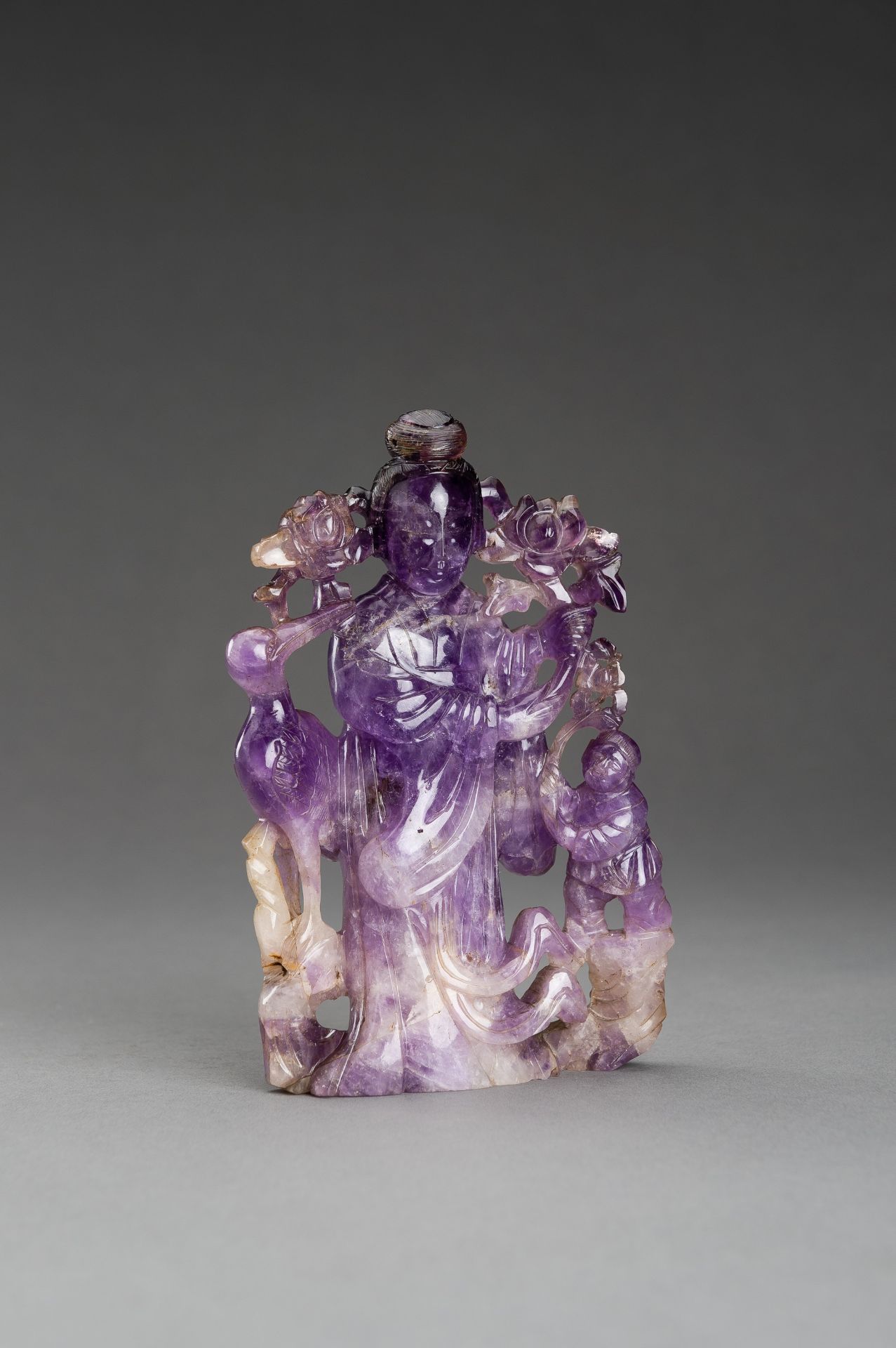 AN AMETHYST GROUP OF MAGU, 1900s - Image 5 of 11