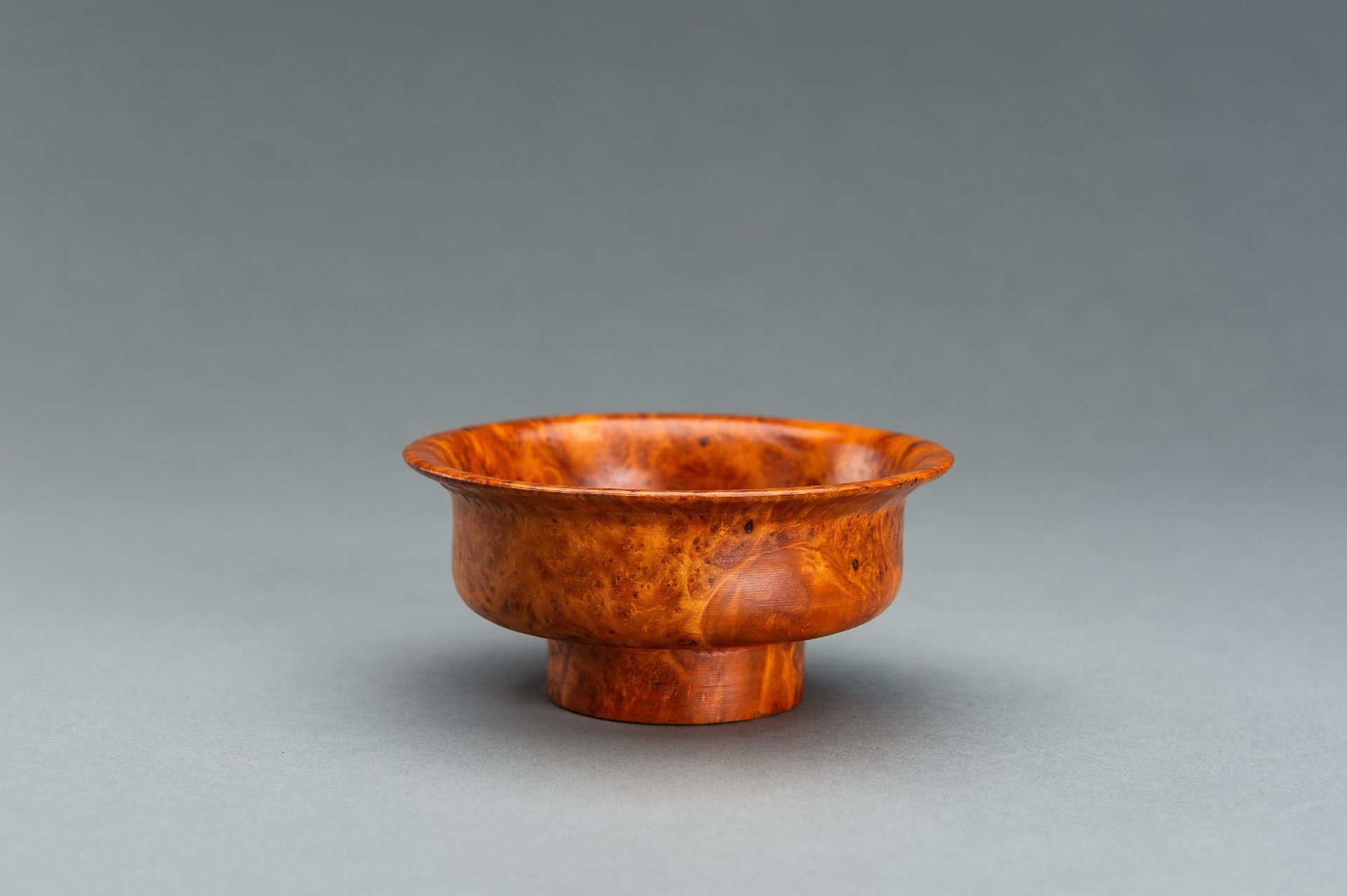 A LOT WITH FOUR TIBETAN ROOT WOOD CUPS - Image 7 of 13