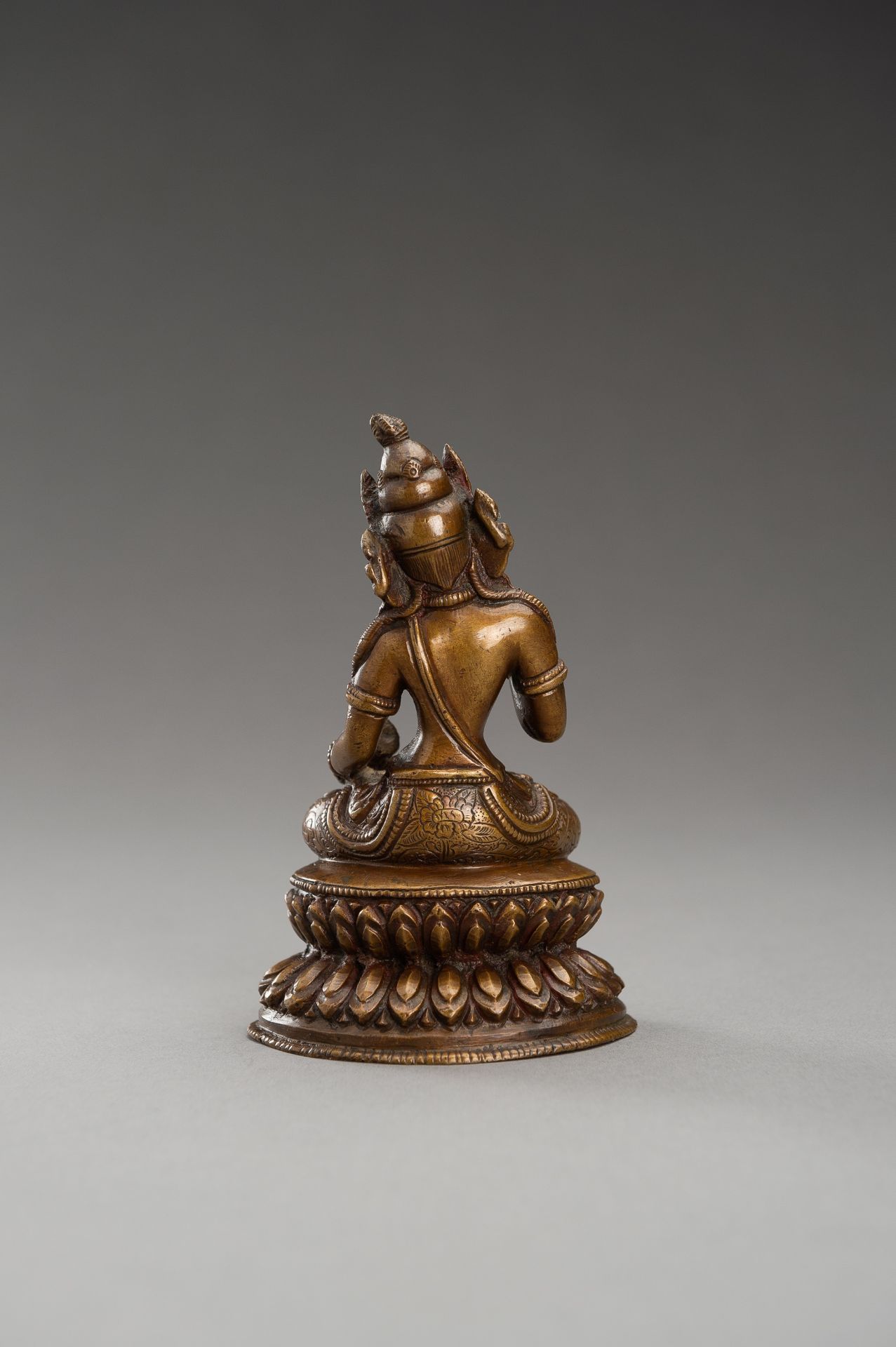 A BRONZE FIGURE OF VAJRASATTVA, 1900s - Bild 8 aus 9