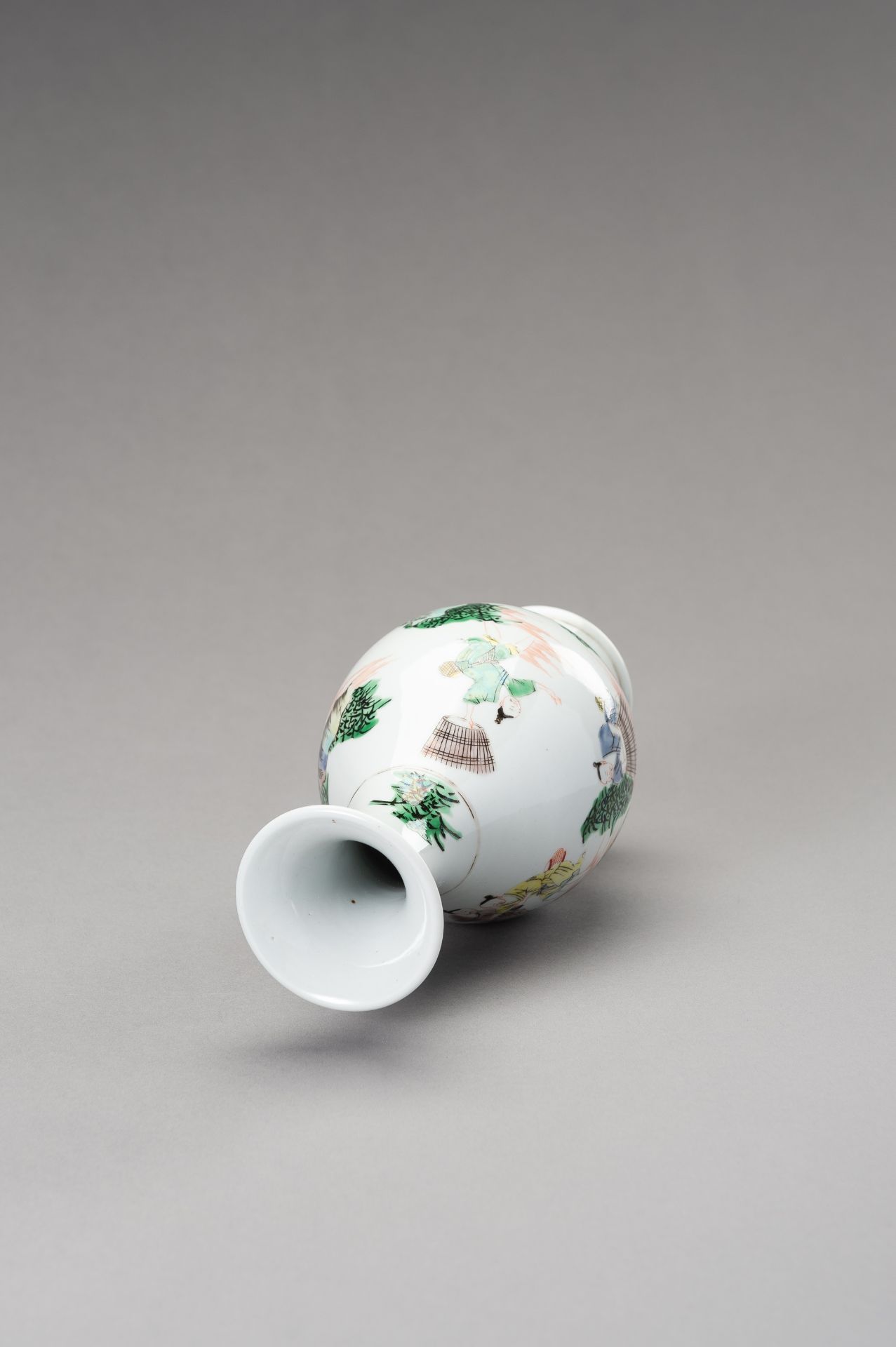 A FAMILLE VERTE VASE, YUHUCHUNPING, LATE QING DYNASTY - Image 10 of 10