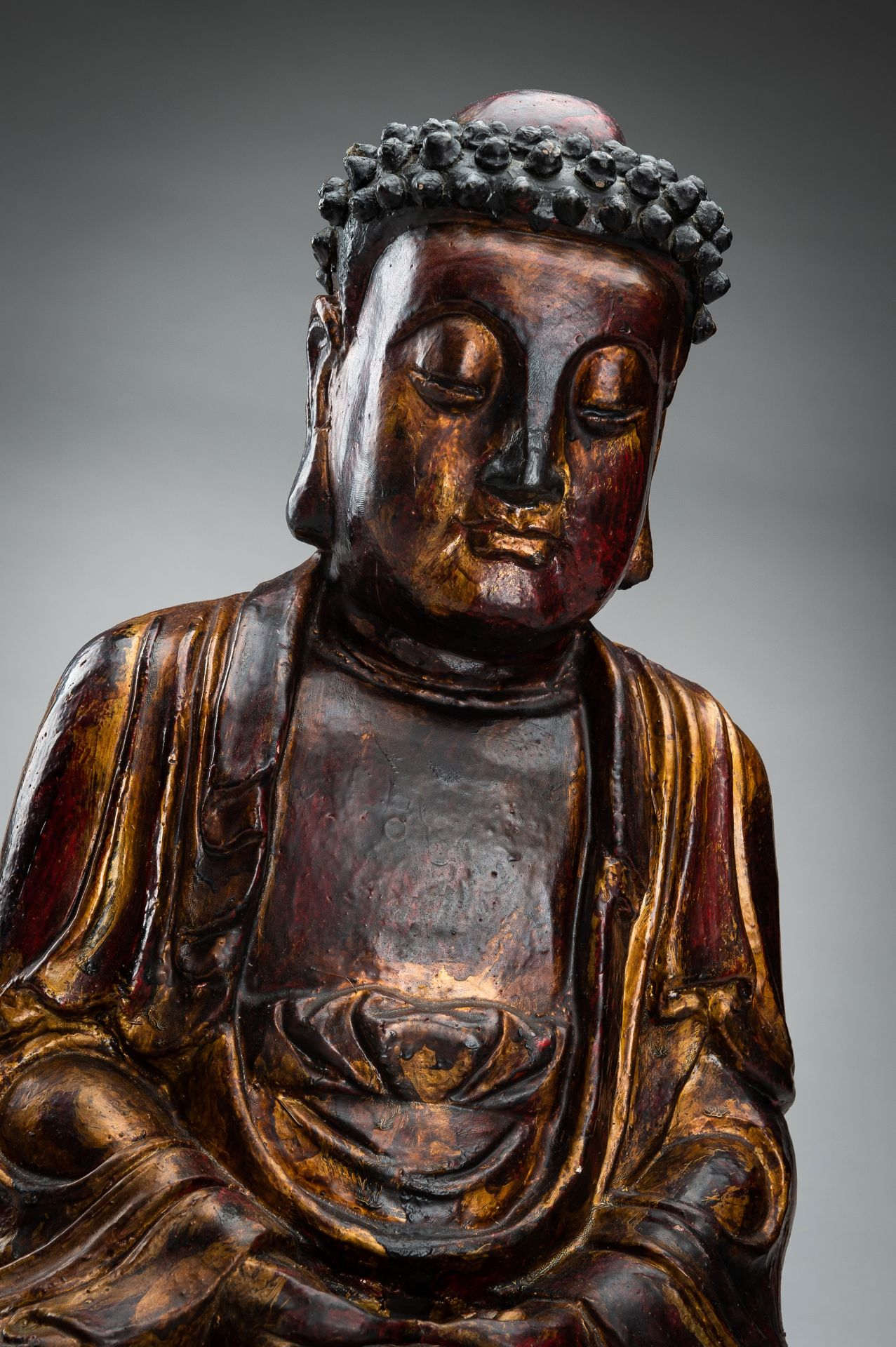 A POLYCHROME LACQUERED MING DYNASTY FIGURE OF BUDDHA - Image 11 of 13