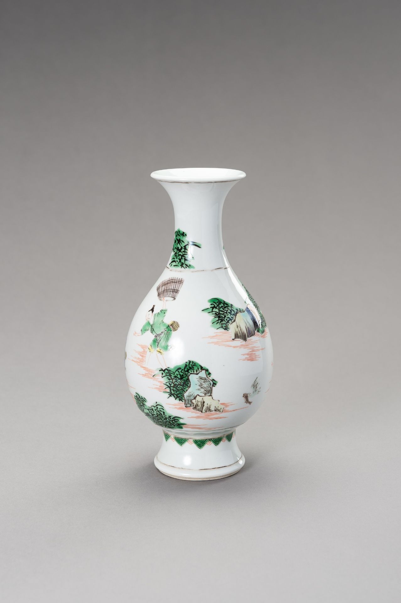 A FAMILLE VERTE VASE, YUHUCHUNPING, LATE QING DYNASTY - Image 7 of 10