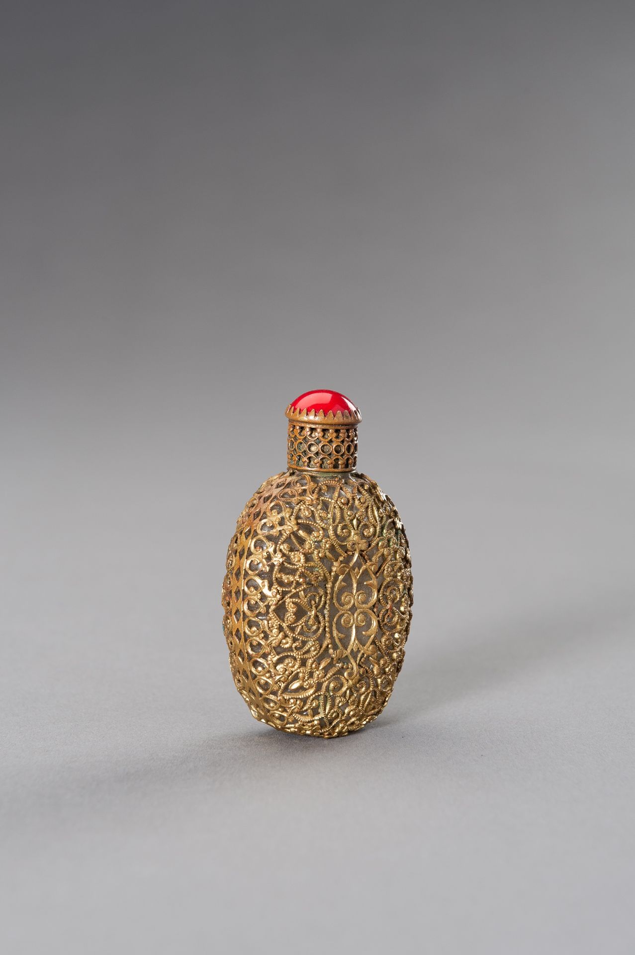 A CZECH EMBELLISHED METALWORK PERFUME BOTTLE, 19TH CENTURY - Image 8 of 14