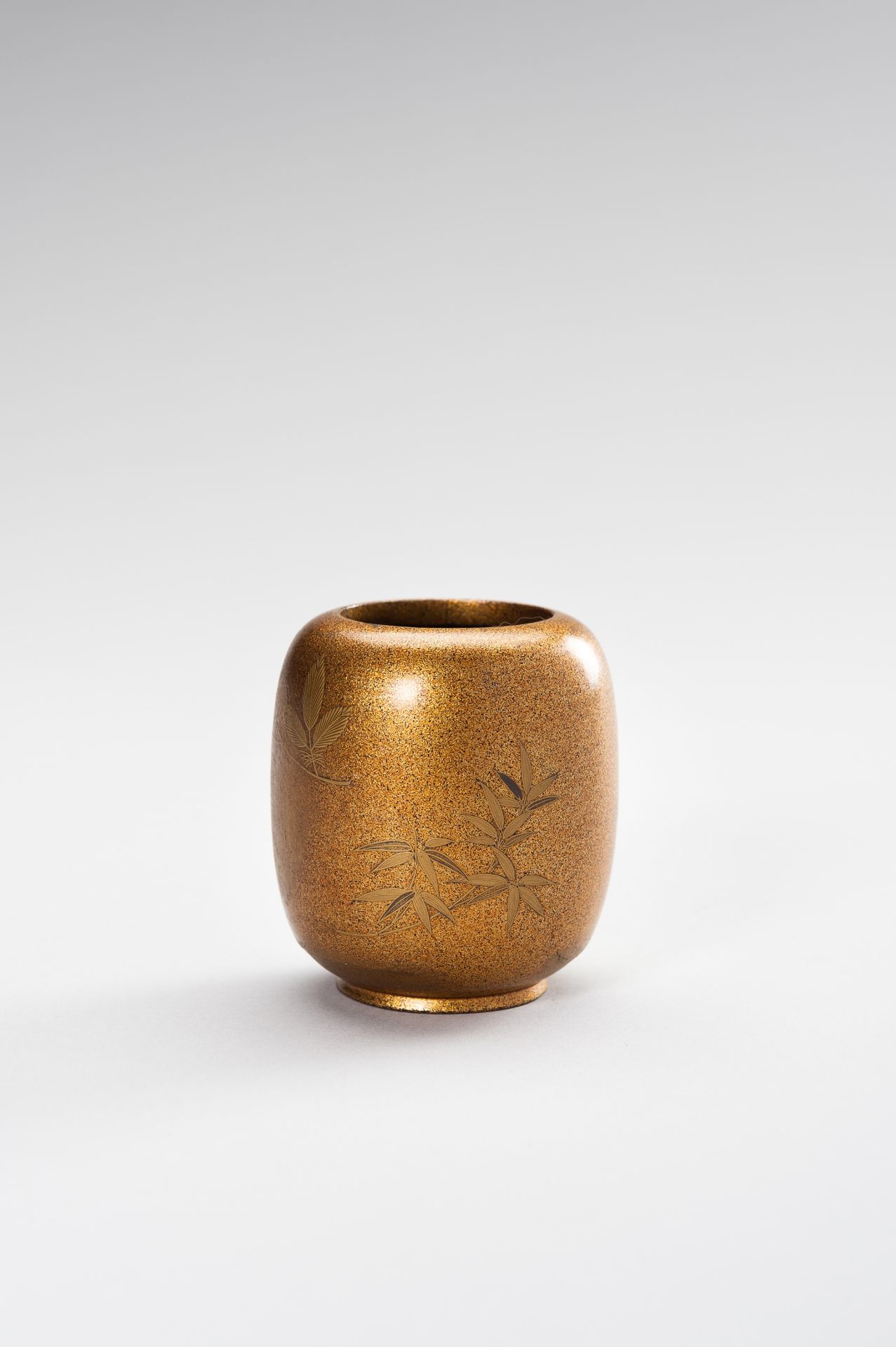 A LACQUERED NATSUME (TEA CADDY) - Image 4 of 7